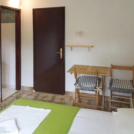Apartman 1 Bedroom Lovely In